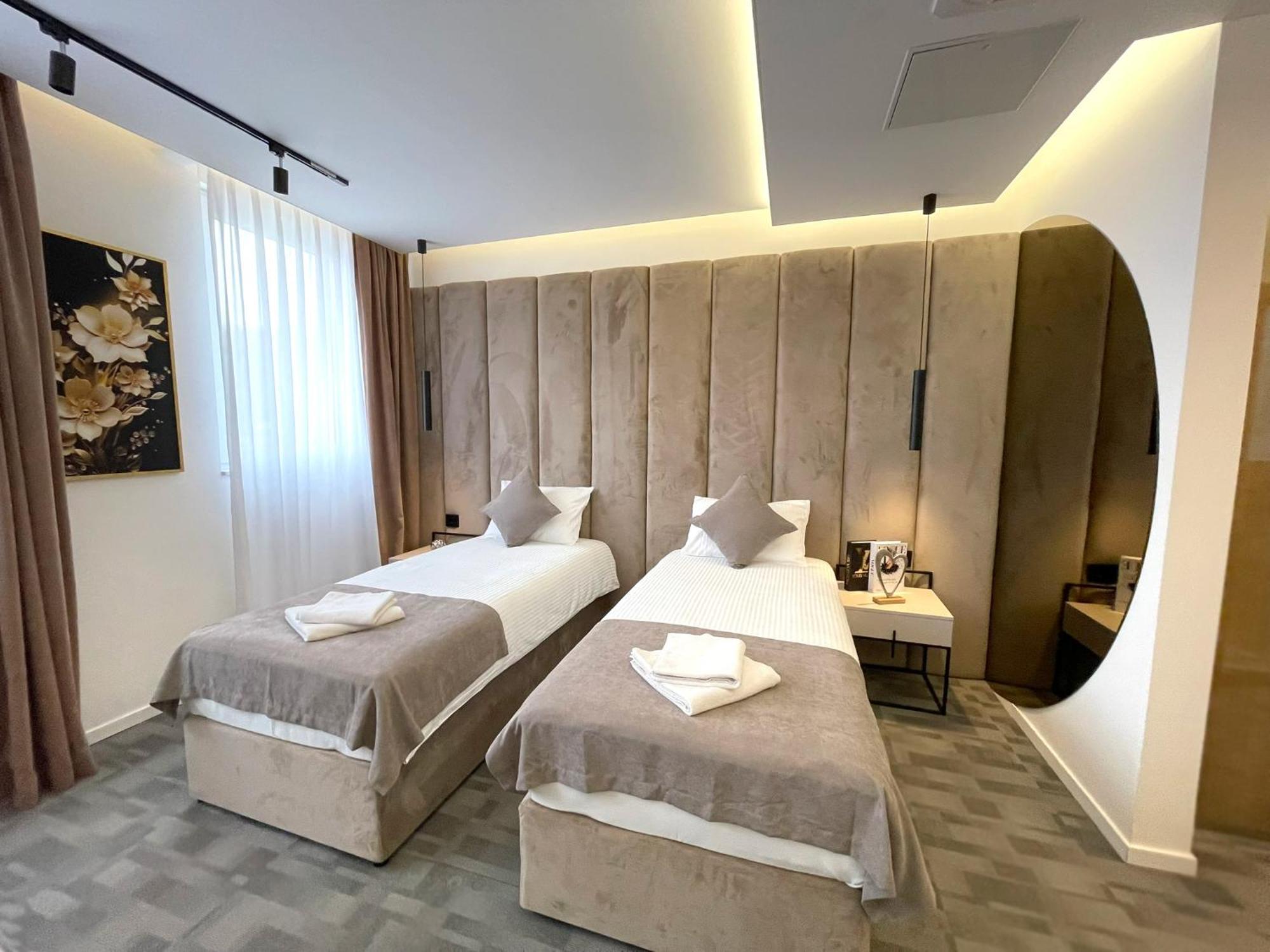 Hotel Npl Code Naselje Starosjedilaca エクステリア 写真